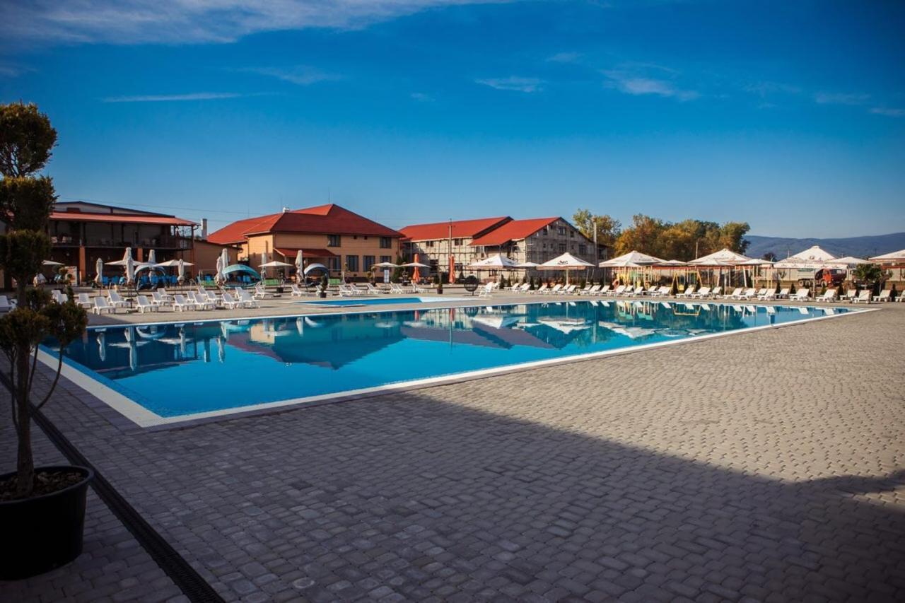 Illara Spa Hotel Irshava ภายนอก รูปภาพ